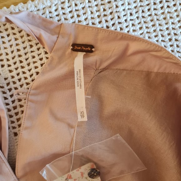 Free People Pink Mauve Bell Sleeve Cotton Blouse So Obviously Yours Flow NWT - Picture 9 of 10
